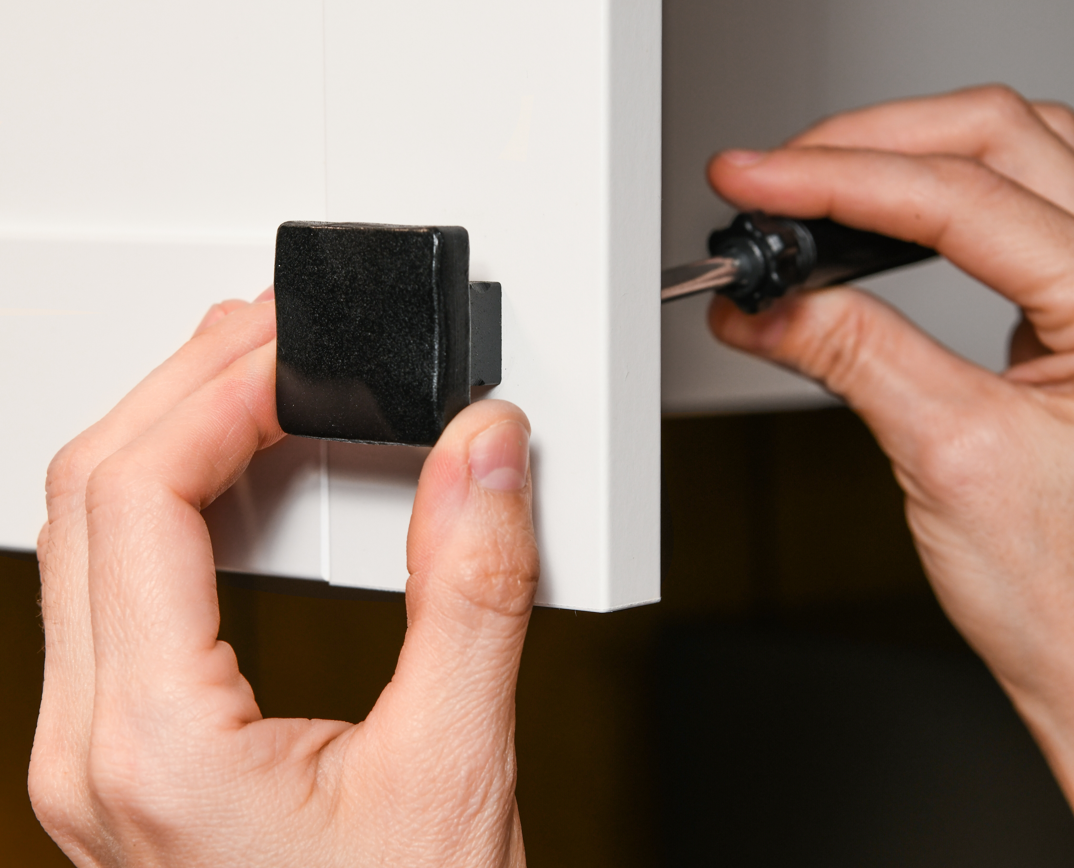 Installing Stonecut knob on cabinet door